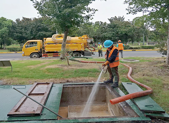 茅箭化油池清理